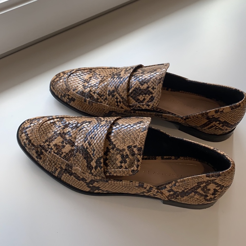 Zara snakeskin loafers. Barely worn - Picture 3 of 3